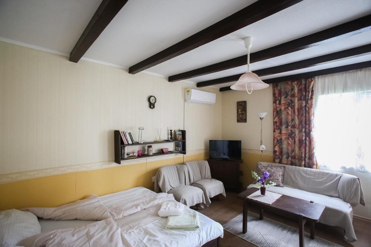 Hellenyi Apartmanok Harkány Εξωτερικό φωτογραφία